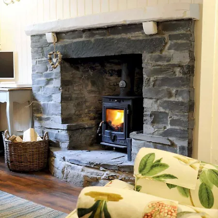 Tatil Evi Pass The Keys Cosy 2 Bed, 2 Bath In Rural Lake District
